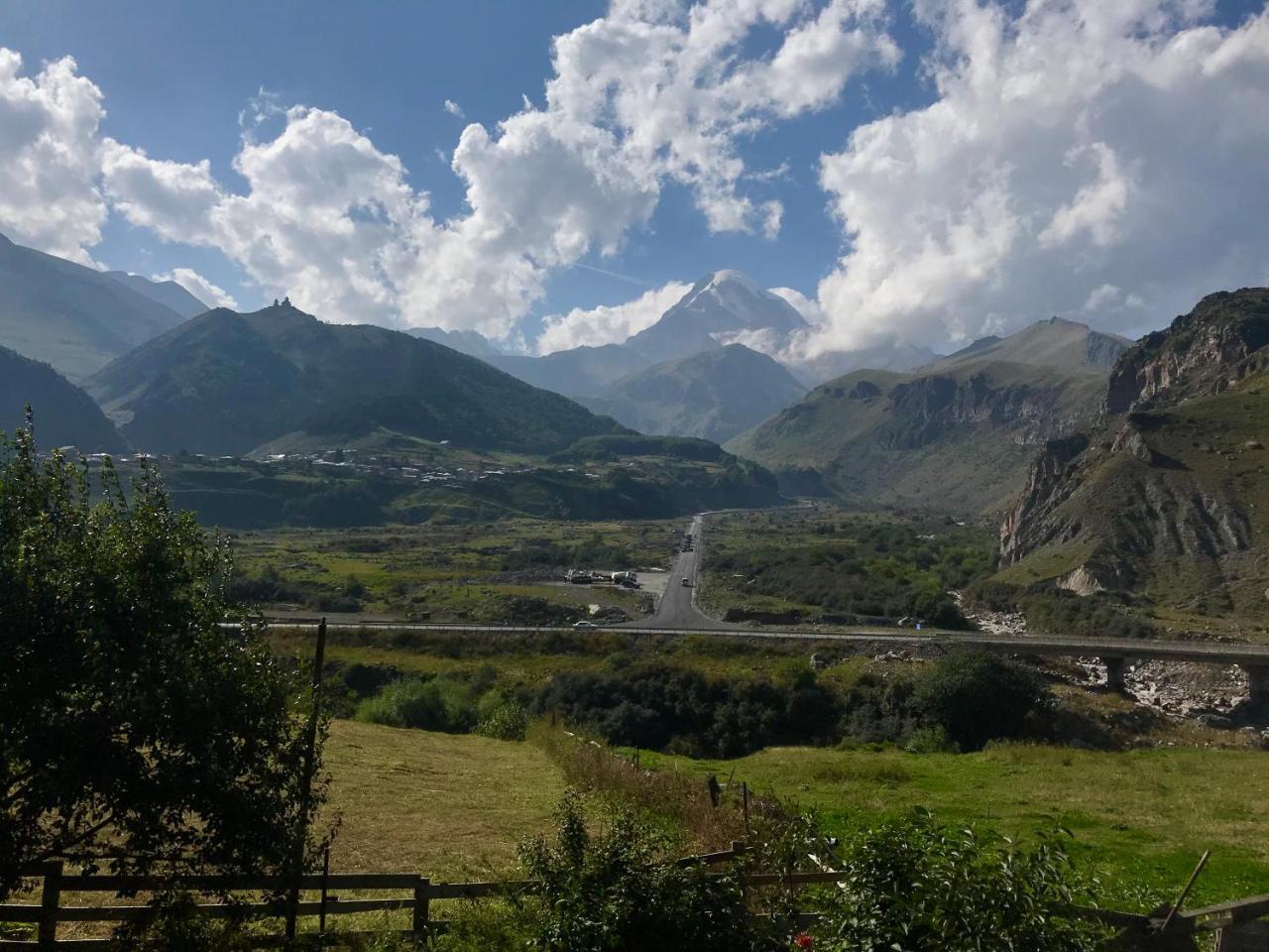 Riverside Kazbegi Екстер'єр фото